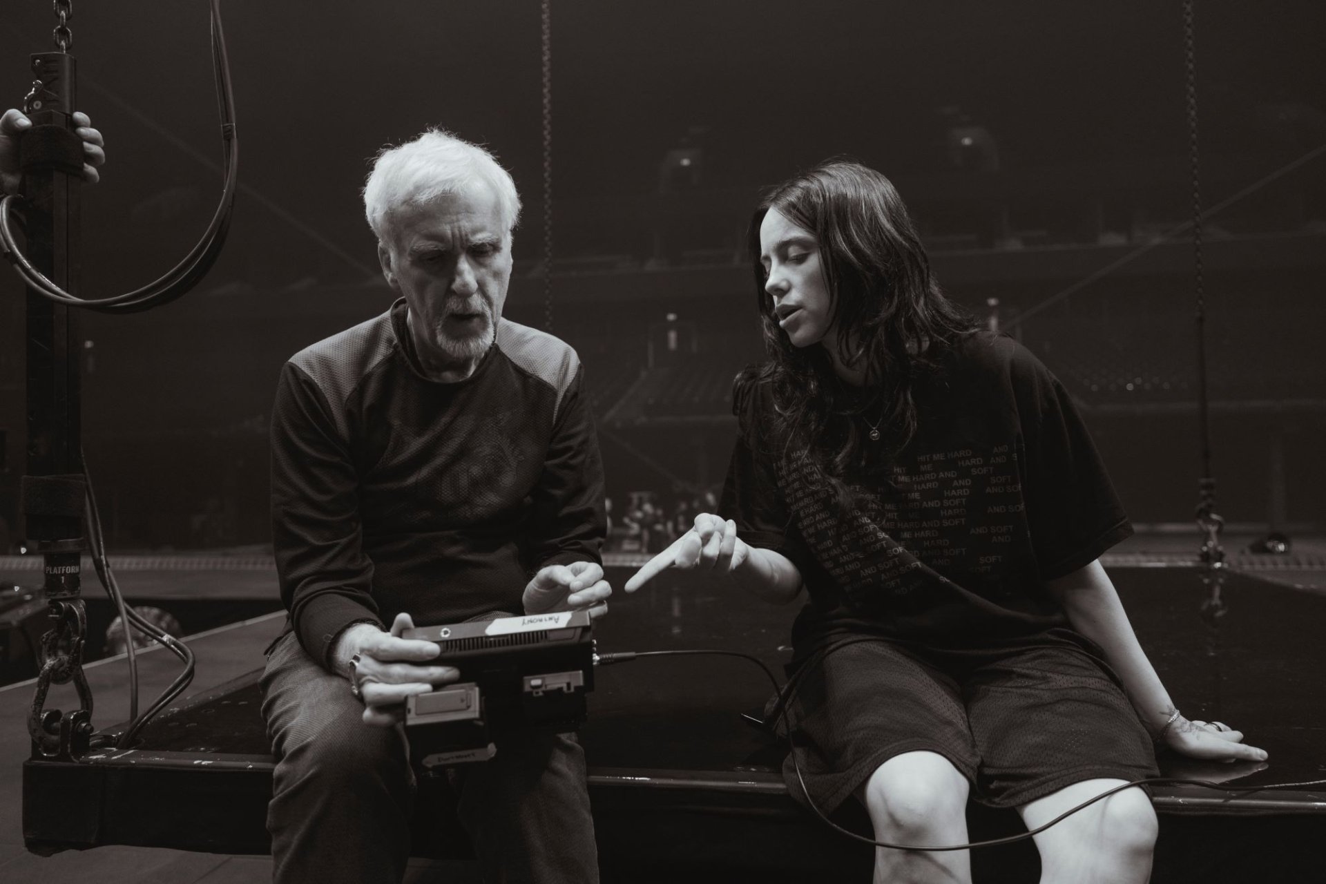 Billie Eilish เตรียมปล่อยภาพยนตร์คอนเสิร์ต HIT ME HARD AND SOFT: THE TOUR (LIVE IN 3D) ได้ James Cameron จาก Avatar, Titanic, Aliens ร่วมกำกับ ชมพร้อมกันทั่วโลก 20 มี.ค. 2026