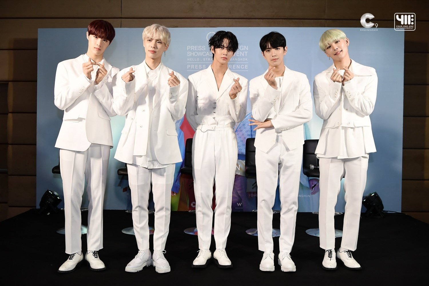 ทักทาย CIX ต้นอ่อนทั้งห้าแห่งวงการเคป็อป ในงานแถลงข่าว CIX <Hello, Stranger> Press Showcase in Bangkok  ทักทาย CIX ต้นอ่อนทั้งห้าแห่งวงการเคป็อป ในงานแถลงข่าว CIX <Hello, Stranger> Press Showcase in Bangkok