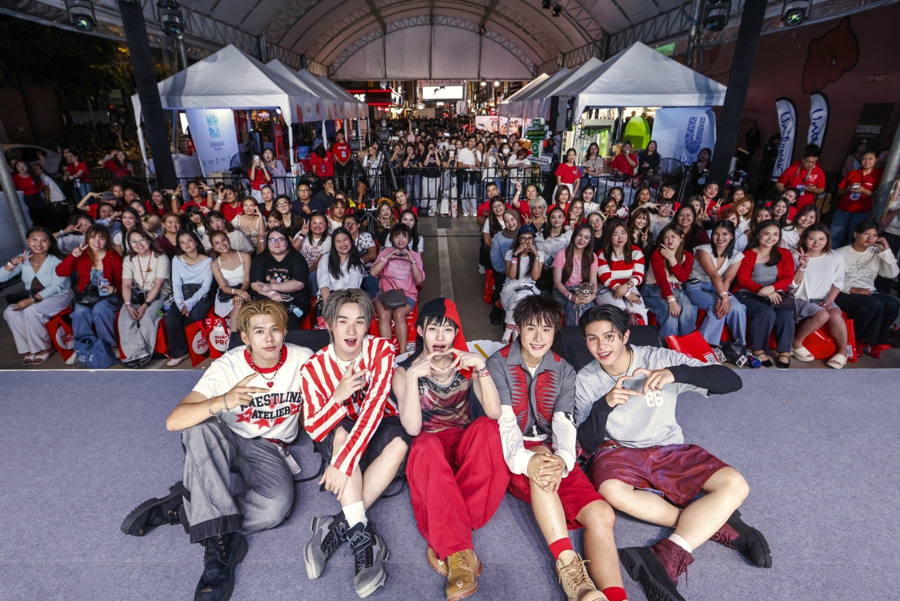 'แม็คโคร' จัดบิ๊กเซอร์ไพรส์ฉลองครบรอบ 37 ปี นำทีม 'LYKN' เสิร์ฟความฟินแบบเอ็กซ์คลูซีฟเฉพาะลูกค้าคนพิเศษ
