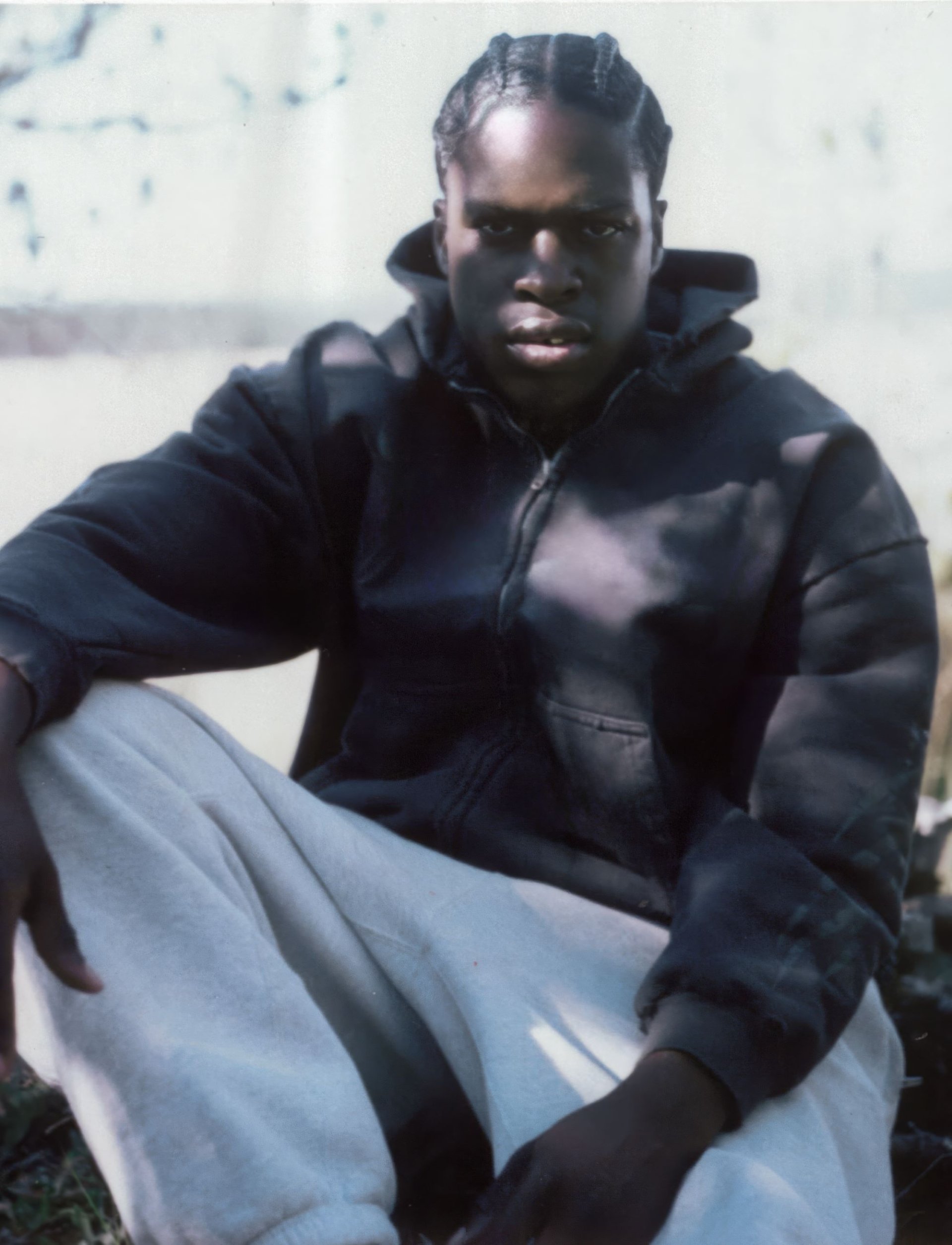 Daniel Caesar ส่งอัลบั้มใหม่ Son Of Spergy พร้อมเพลง "Root of all Evil" แนวโมเดิร์น R&B ที่จริงใจ พิสูจน์ฝีมือการแต่งเพลงที่ถูกใจแฟนเพลงทั่วโลกอีกครั้ง