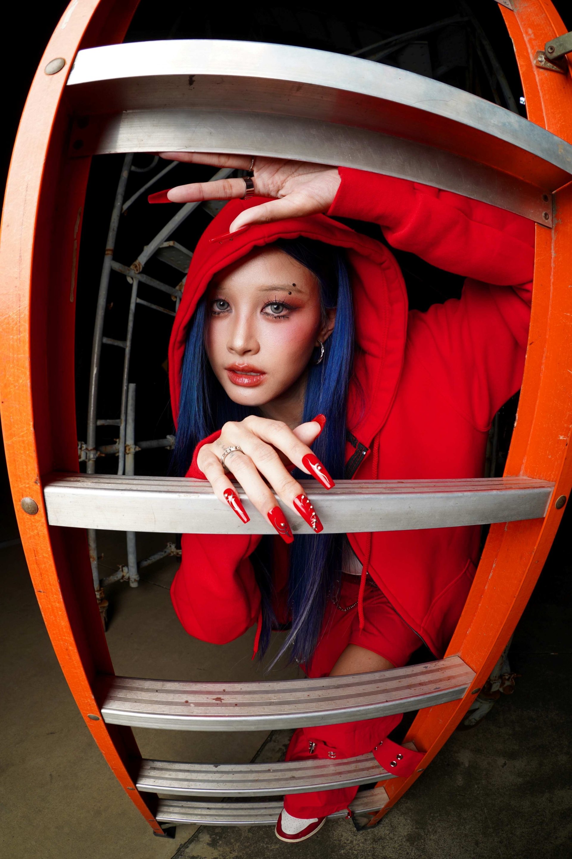 Fyeqoodgurl ปล่อย EP แรกในชีวิตในฐานะศิลปินเดี่ยว Hypnosis  พร้อมซิงเกิ้ลสุดทรงพลัง "Walk My Walk"