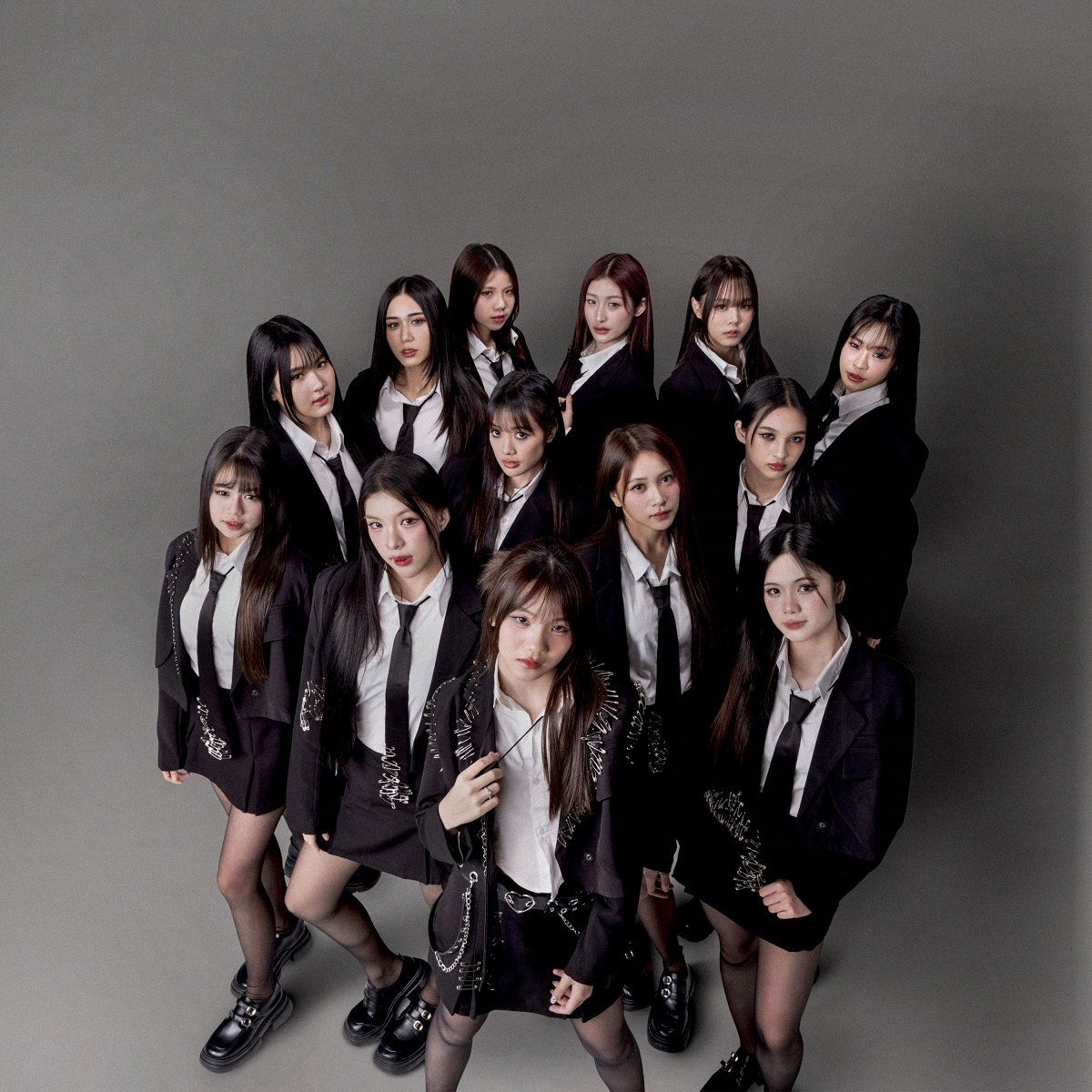 "BNK48" มัดรวมสายเพอร์ฟอร์มพลังล้น! ปล่อยเพลง "Rumor" กับท่าเต้นสุดกวนสไตล์ Locking Dance "โมเน่ต์" เซ็นเตอร์เดี่ยวครั้งแรก!
