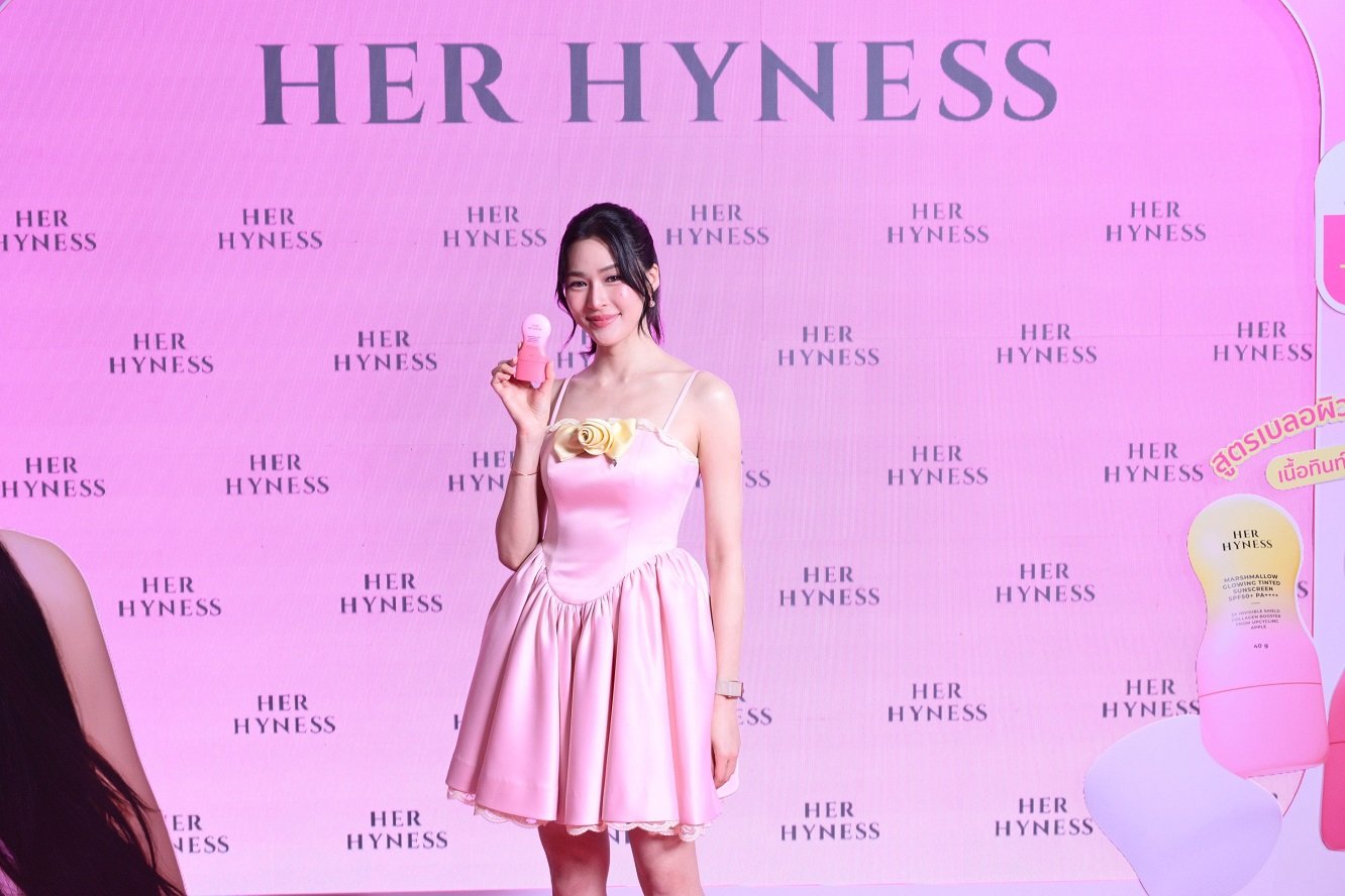 'หลิงหลิง คอง' ขึ้นแท่น "Sis หลิง" ขวัญใจคนรุ่นใหม่ ชวนดูแลตัวเองให้ "ดีพอและพอดี" ด้วย HER HYNESS Marshmallow Sunscreen
