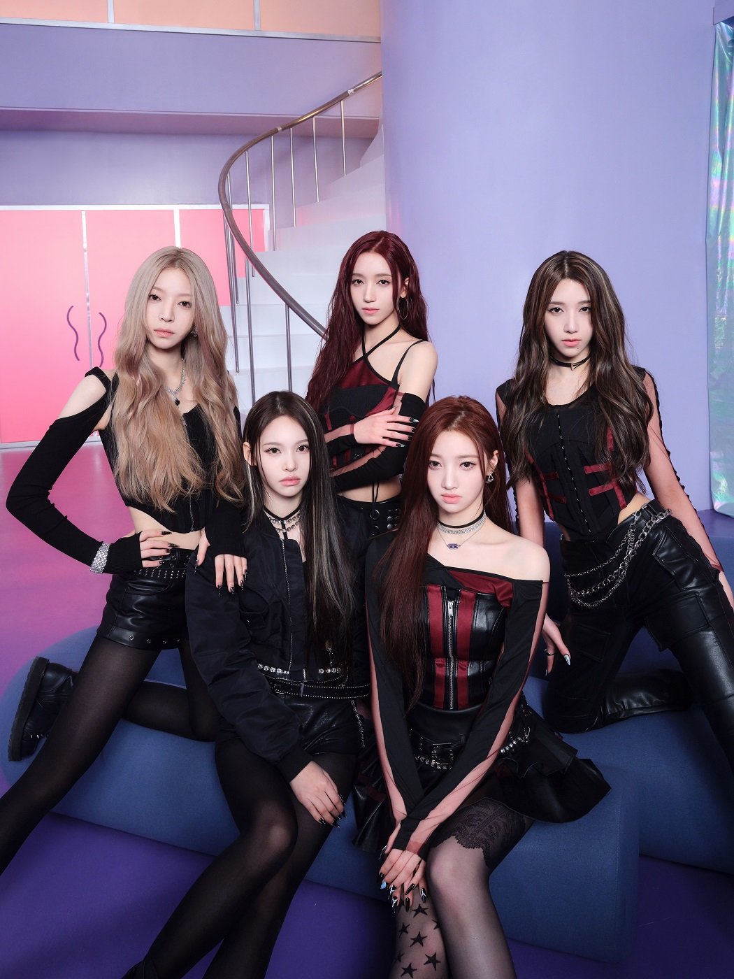 A2O MAY เกิร์ลกรุ๊ประดับโลกผู้สร้างประวัติศาสตร์ ปล่อยซิงเกิลใหม่สุดเร้าใจ "B.B.B (Bigger Badder Better) [feat. A2O LTG]"