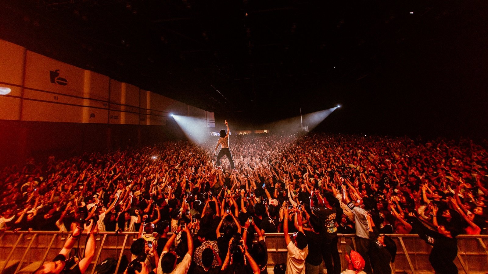 เทศกาลดนตรีที่ใหญ่ที่สุดใจกลางกรุงเทพ! 'Monster Music Festival 2024' จัดเต็มทัพศิลปินกว่า 100 ชีวิต พร้อมส่งมอบความสนุกสุดมันตลอด 2 วัน 5 เวที