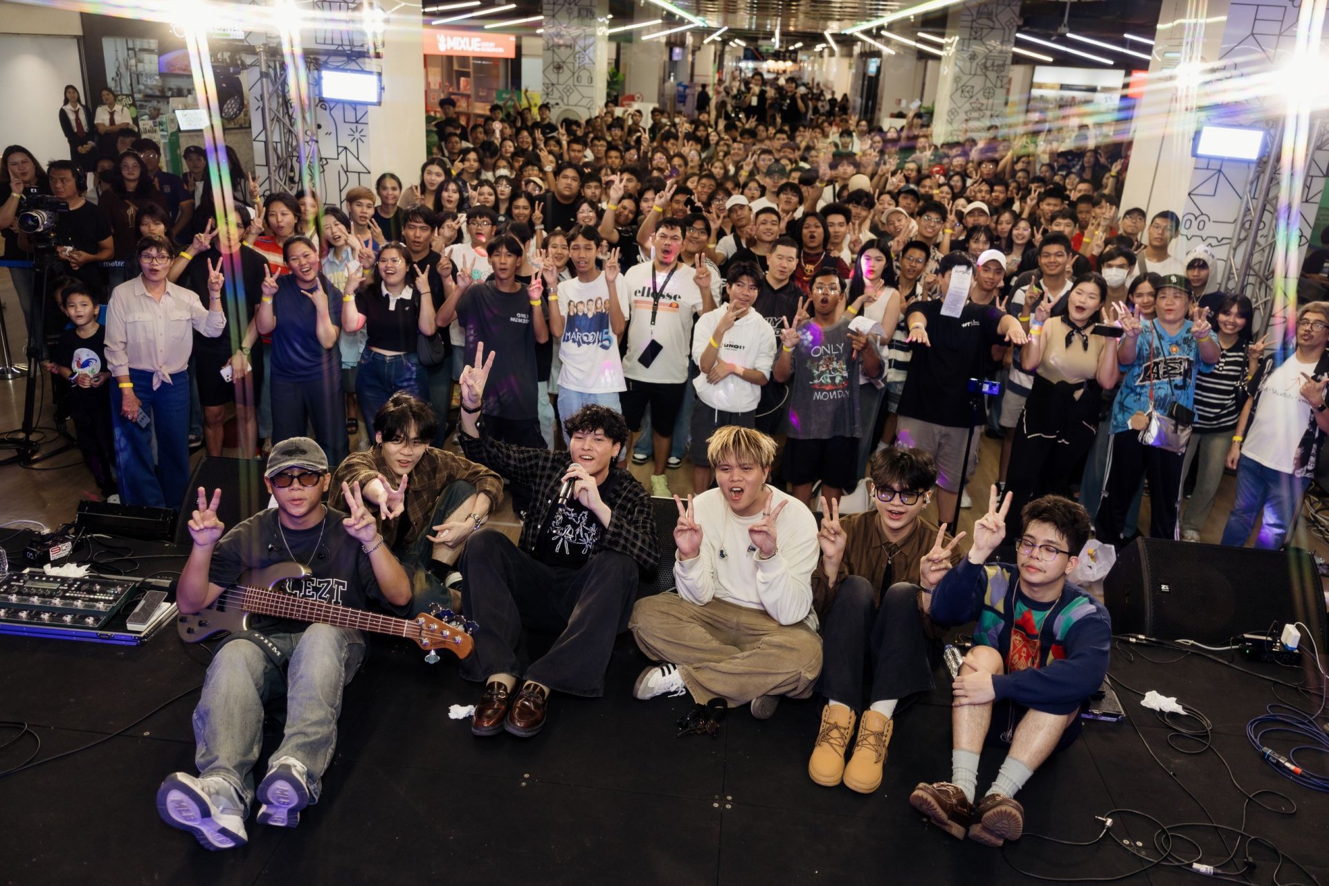 Only Monday และ Famoso ปล่อยพลังแน่น MRT ปิดซีรีส์ "MRT MUSIC JOURNEY 2025" ส่งท้าย Station of Happiness ปีที่ 3