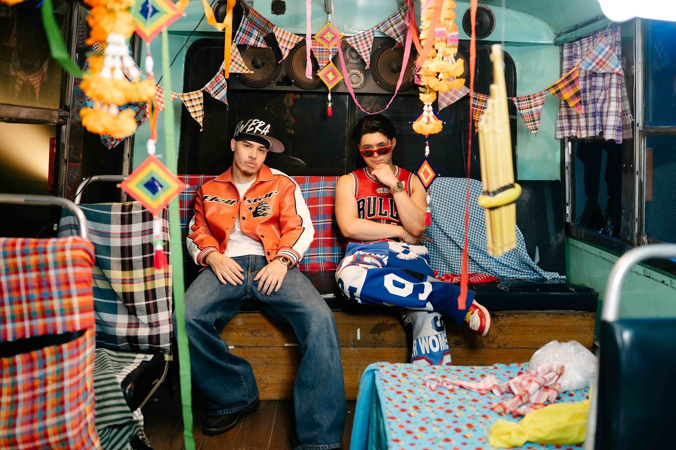 เมื่อดนตรี Thai Fusion เจอ Afro Beat! RachYO และ Tobii ร่วมงานกันครั้งแรกใน ซิงเกิล "ปะป๊าปล่อย" เมื่อดนตรี Thai Fusion เจอ Afro Beat! RachYO และ Tobii ร่วมงานกันครั้งแรกใน ซิงเกิล "ปะป๊าปล่อย"