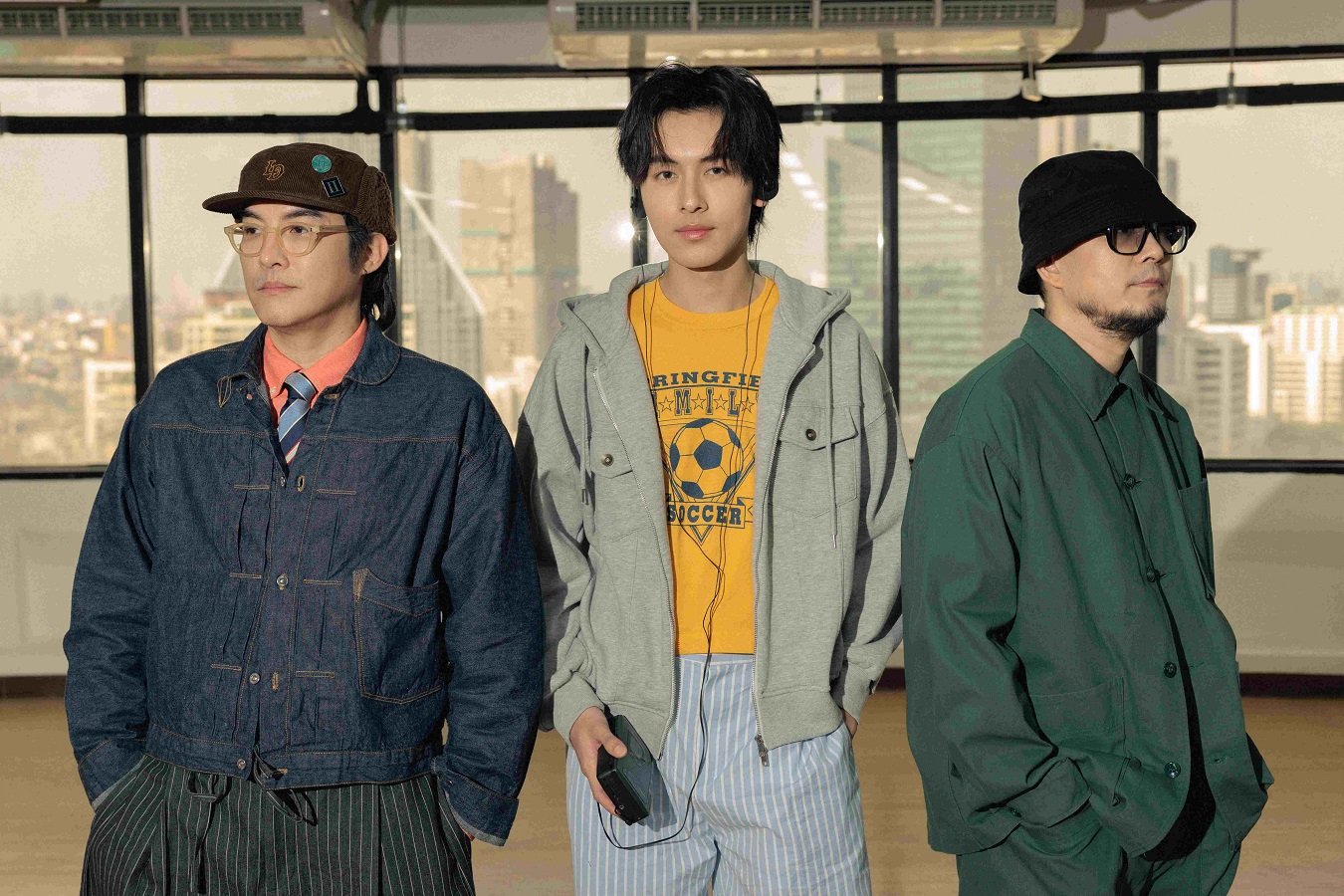 SCRUBB ชวน กร PROXIE ส่งต่อความอบอุ่นถึงแฟนๆ ผ่านเพลงซึ้ง "ขอบคุณ (Analog)" ตอบแทนความรักและการสนับสนุนที่มีให้กันมาอย่างต่อเนื่องตลอดมา