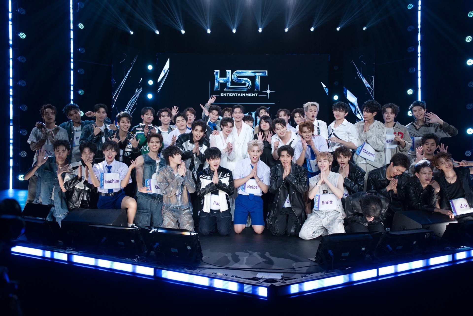 SHINE BOYS ประกาศ 6 เซ็นเตอร์!! เพอร์ฟอร์มในสัปดาห์ที่สอง พร้อมโชว์สุดพิเศษจาก 'แม้ก-ณฐ' กระแสแรง!! ดันแท็ก #SHINEBOYSxMAXNAT ติดเทรนด์ X