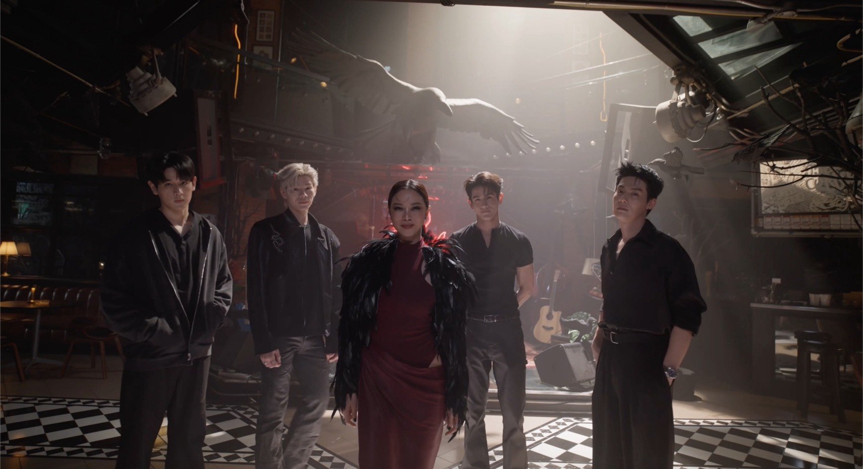 เปิดประตูสู่ "THE CROW CLUB" อีกาสมาคม พร้อมเปิดฉาก 4 คู่ 4 เคส กับภารกิจสุดป่วนที่ไม่มีคำว่า "ธรรมดา" ใน "THE CROW CLUB" อีกาสมาคม Ep.1