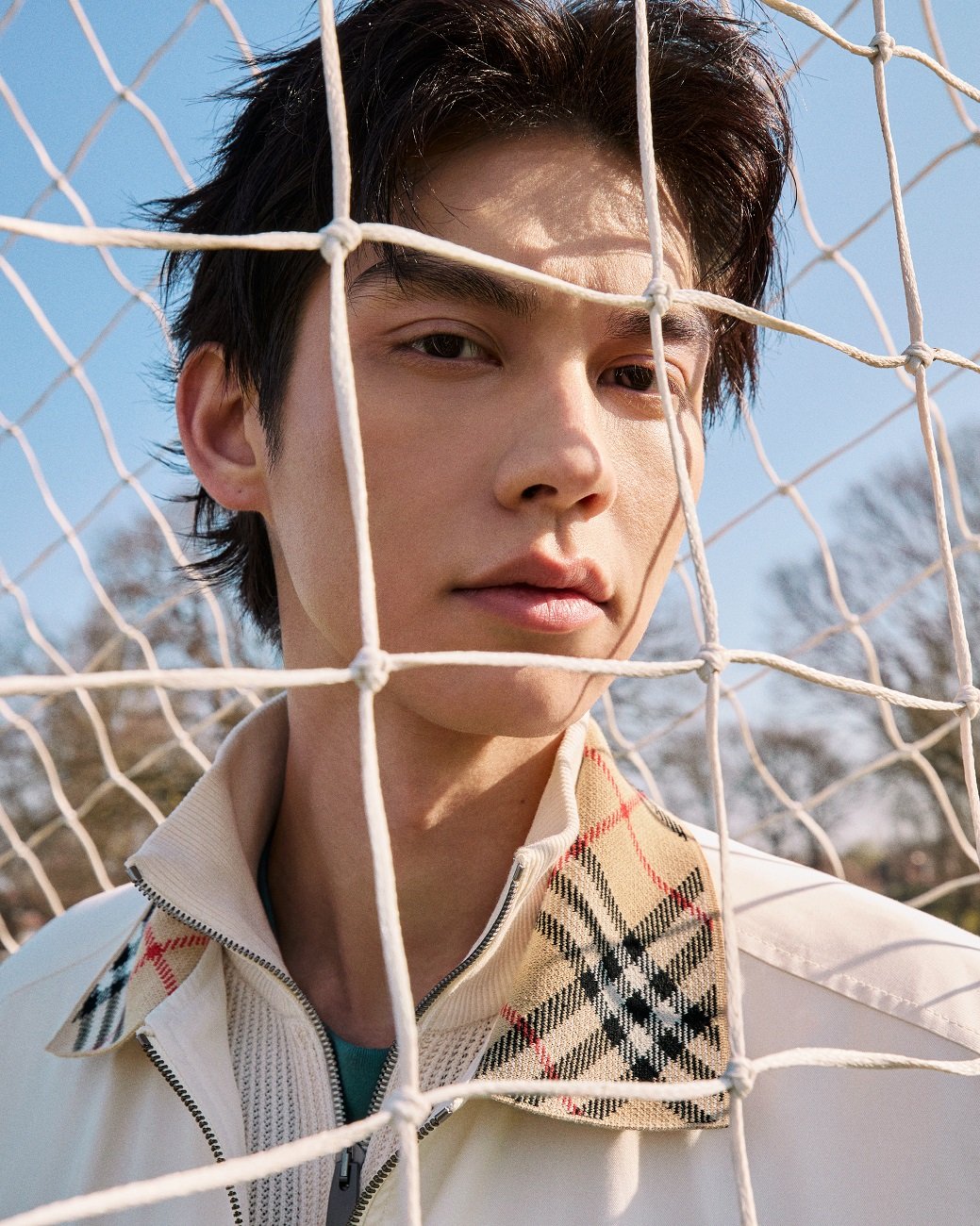 'ไบร์ท วชิรวิชญ์' ร่วมแคมเปญระดับโลกล่าสุดของ Burberry ประชันเฟรมคนดังระดับอินเตอร์ ตอกย้ำอิทธิพลของแฟชั่น กีฬา และป๊อปคัลเจอร์เอเชียบนเวทีสากล