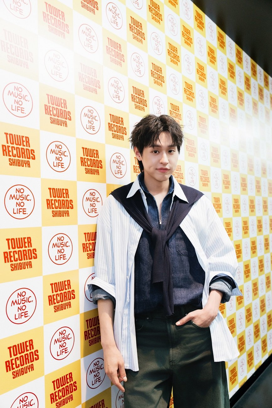 'BILLKIN' บุกโตเกียว! พบแฟนๆ ชาวญี่ปุ่นสุดอบอุ่น ในงาน "Grow With The Flow Album - Special Fan Event" ณ Tower Records Shibuya Store