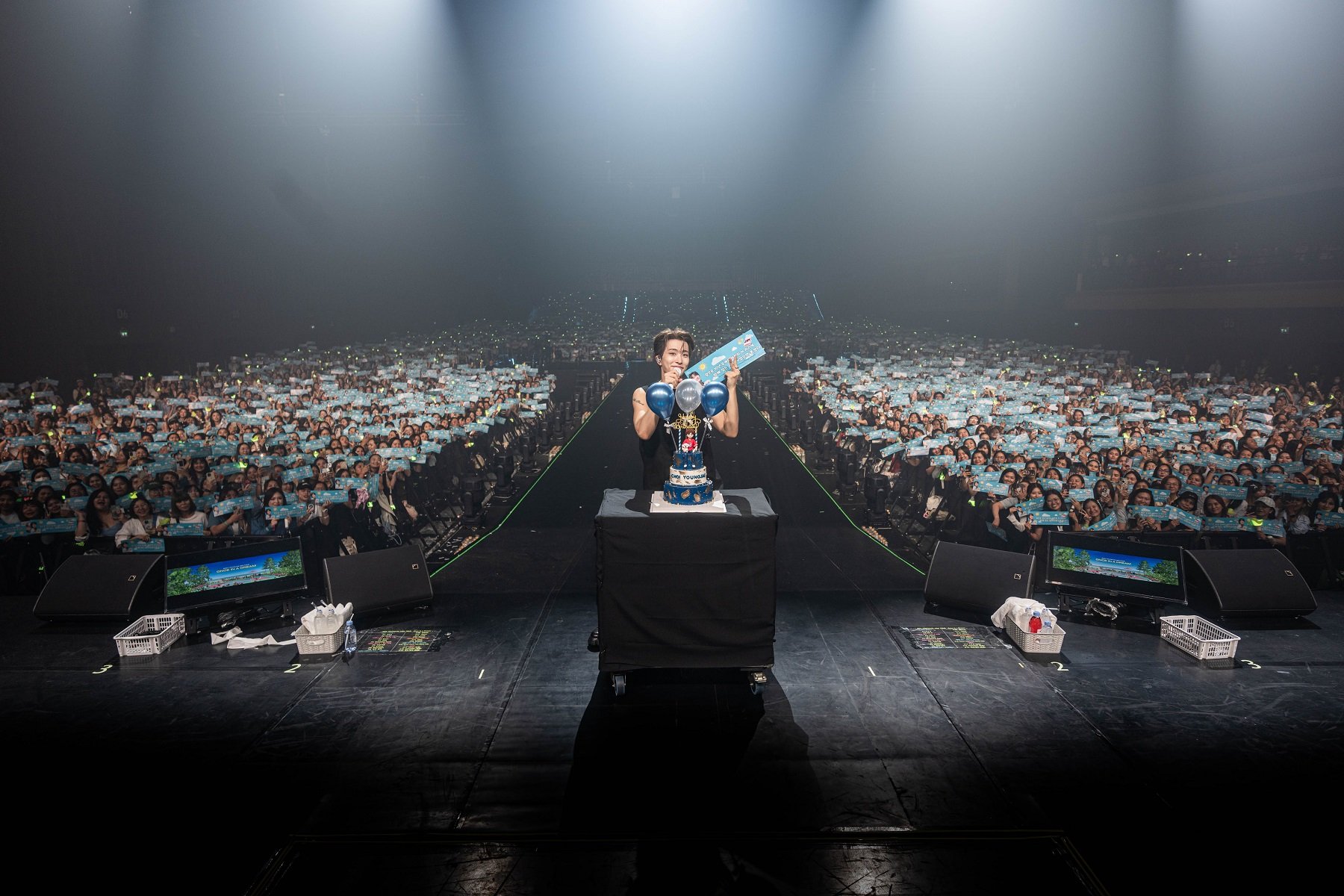 ความน่ารักมากองกงนี้! เจ้าชาย 'ยองแจ' สร้างปรากฏการณ์ ONCE IN A DREAM ฟินโดนใจเจ้าหญิง 'อากาเซ่' กับเอเชียทัวร์คอนเสิร์ตแรกที่ไทย 2024 YOUNGJAE ASIA TOUR "ONCE IN A DREAM" ความน่ารักมากองกงนี้! เจ้าชาย 'ยองแจ' สร้างปรากฏการณ์ ONCE IN A DREAM ฟินโดนใจเจ้าหญิง 'อากาเซ่' กับเอเชียทัวร์คอนเสิร์ตแรกที่ไทย 2024 YOUNGJAE ASIA TOUR "ONCE IN A DREAM"