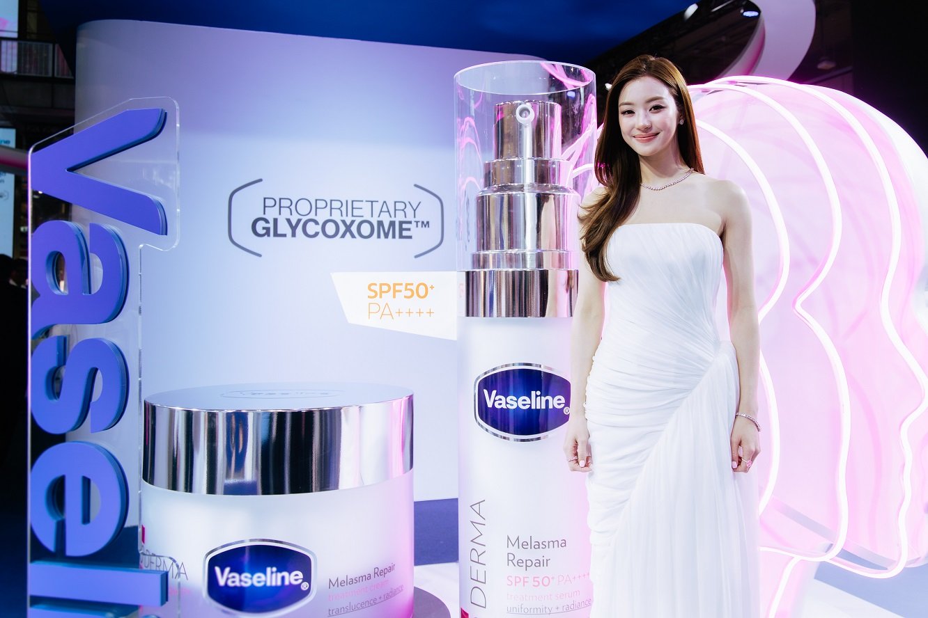 'หมิว-ณัชชา' ขึ้นแท่น VASELINE® THAILAND PRESENTER ร่วมเปิดตัว VASELINE® PRO DERMA MELASMA REPAIR สกินแคร์ดูแลผิวหน้าครั้งแรกของโลกจากวาสลีน ประเดิมประเทศไทยที่แรก! 