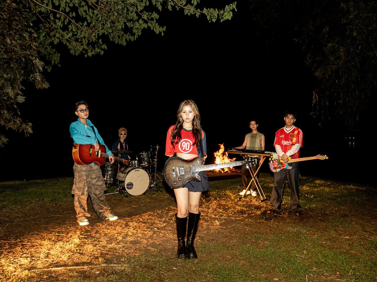 'Yes Indeed' ชวนขยับ! เปิดตัวเพลงเร็วเพลงแรก "ถ้าเธอให้เต้น ฉันจะเต้นตามเธอ" เสิร์ฟกลิ่นอายอัลเทอร์ฯ ยุค 90s สุดเท่!