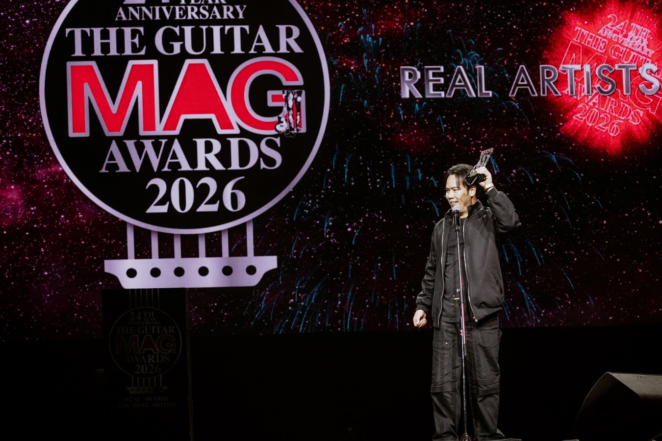 Retrorian เป็นปลื้ม! "น็อต Retrospect" คว้า The Guitar Man of The Year จาก The Guitar Mag Awards 2026
