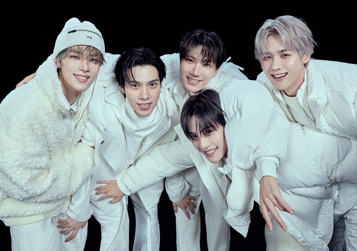 WayV (เวย์วี) ละลายทุกจังหวะของหัวใจด้วยอัลบั้มพิเศษฤดูหนาว "白色定格 (Eternal White)" พาดื่มด่ำกับบรรยากาศฤดูหนาวอันหลากหลายตามสไตล์ WayV (เวย์วี) ทั้งหมด 7 เพลง!