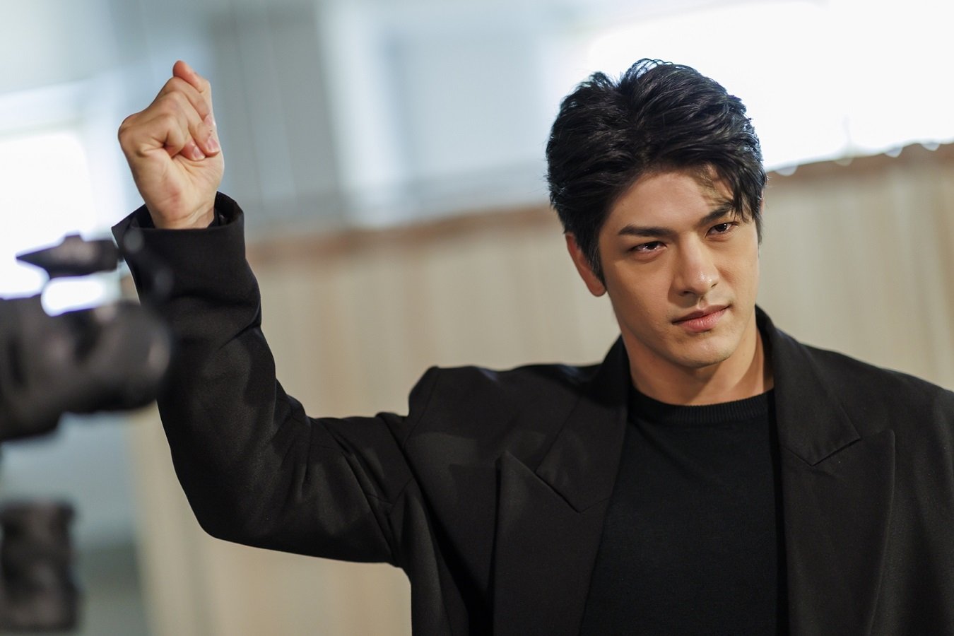 'ลุค อิชิคาว่า' ปลื้มแฟนๆ จำภาพยมทูตดีดนิ้วสุดเท่ได้ "Rock and Soul จังหวะร็อก ปาฏิหาริย์รัก" ท้าทายฉีกแนวการแสดง