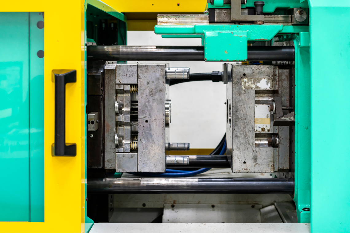 ชิ้นงานพลาสติกเหมือนกัน แต่ผลิตต่างกัน ชิ้นงานพลาสติกเหมือนกัน แต่ผลิตต่างกัน