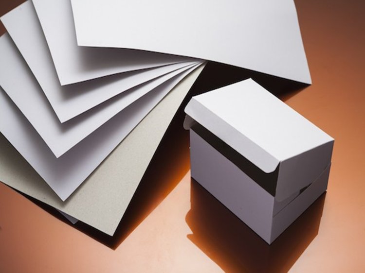 กระดาษกล่องสีขาว