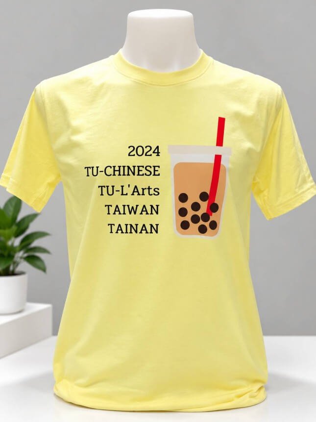 เสื้อยืดสีเหลืองสกรีนลาย