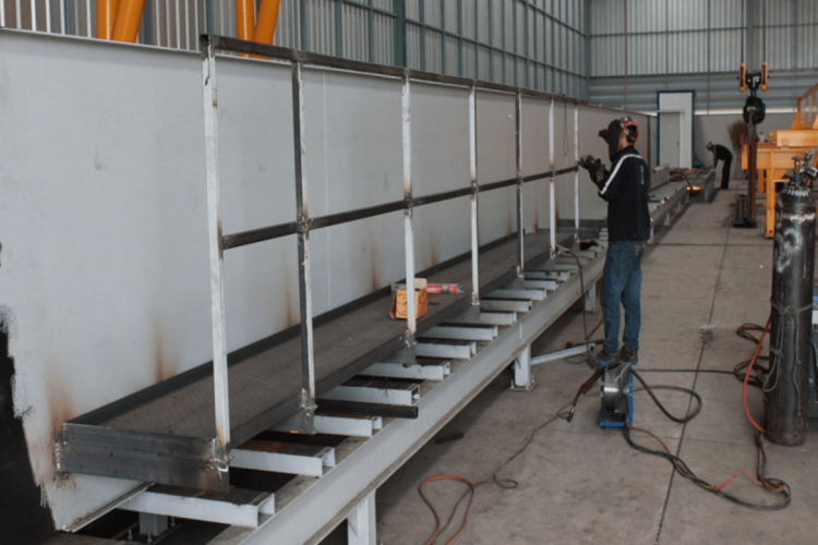 งานผลิตเครนไฟฟ้าและเครนโรงงาน งานผลิตเครนไฟฟ้าและเครนโรงงาน