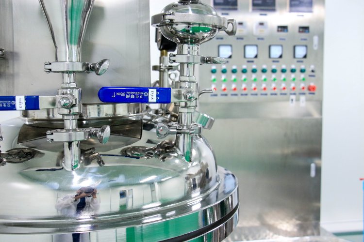 โรงงานผลิตครีม โรงงานผลิตเครื่องสำอาง โรงงานผลิตครีมได้มาตรฐาน