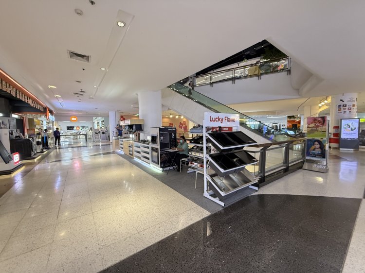 ร้านลัคกี้เฟลม เซ็นทรัล บางนา โชว์รูม กรุงเทพ Popup Store