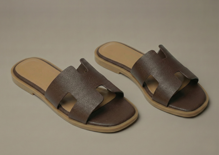 Shoe_หนังเทียมพีวีซี_รองเท้า