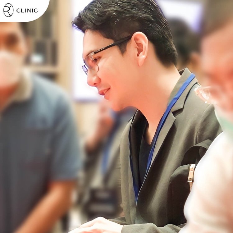 หมออาร์ท รณภีร์คลินิก