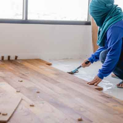 ติดตั้งพื้นไม้สัก