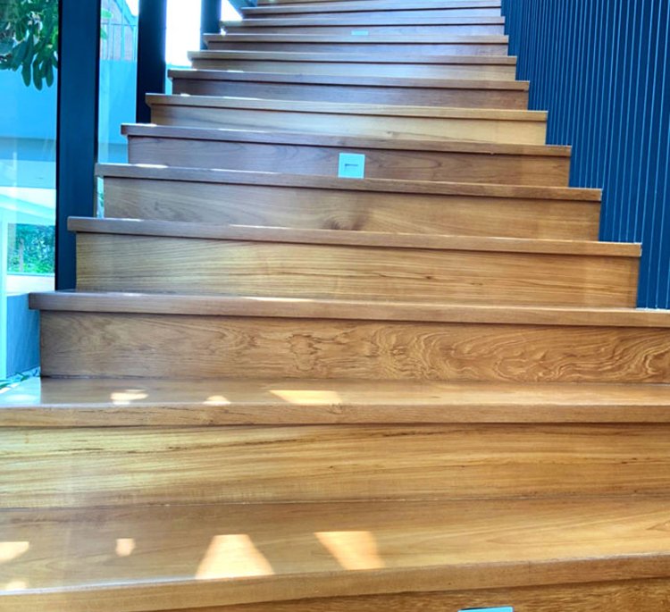 บันได ไม้ ลูกตั้งลูกนอน