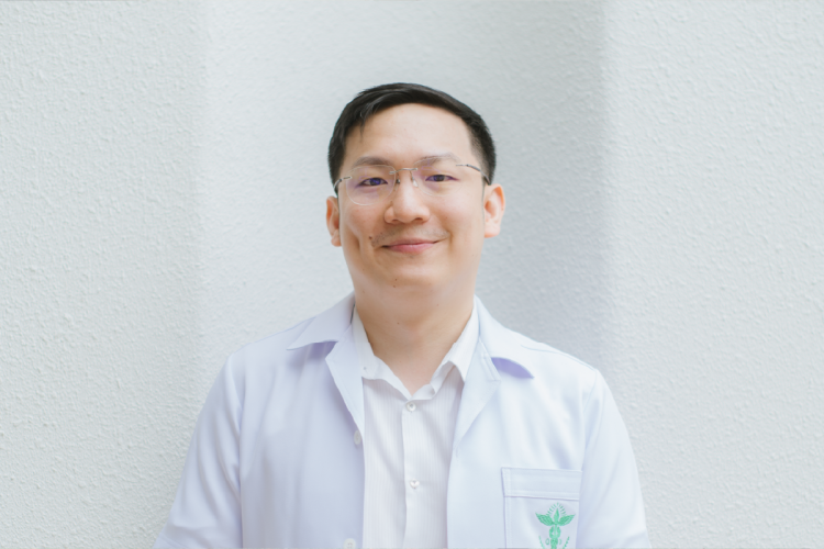 นักทัศนมาตร_