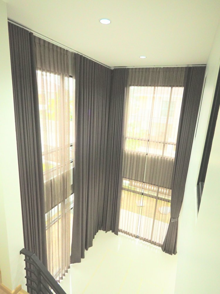 แบบม่านลอน