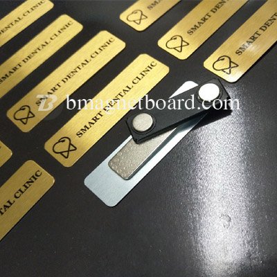 ป้ายชื่อพนักงานอลูมิเนียม สีทอง