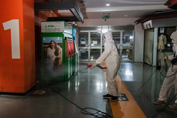 อาคารสำนักงานและสถานที่สาธารณะ