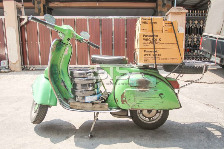 บริการส่งโดยเวสป้า บริการส่งโดยเวสป้า