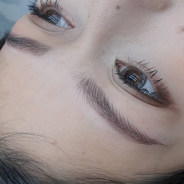 Beautyparadisebkk เราให้บริการด้านความงาม ทำเล็บ ต่อขนตา ฝังสีคิ้ว ฝังสีปาก แก้ไขความบกพร่องด้วยการสักเพื่อความงาม โดยผู้เชี่ยวชาญประสบการณ์กว่า 10 ปี