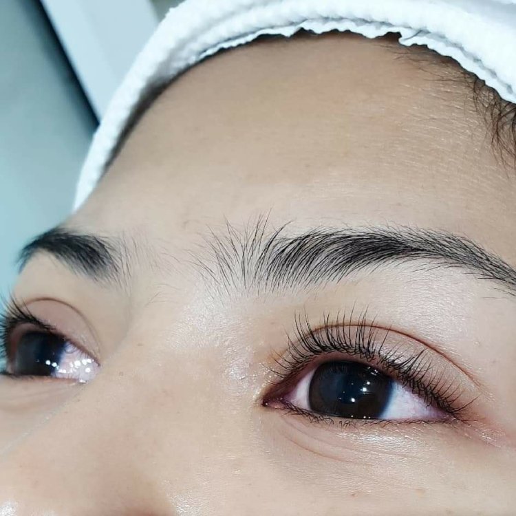 Beautyparadisebkk เราให้บริการด้านความงาม ทำเล็บ ต่อขนตา ฝังสีคิ้ว ฝังสีปาก แก้ไขความบกพร่องด้วยการสักเพื่อความงาม โดยผู้เชี่ยวชาญประสบการณ์กว่า 10 ปี