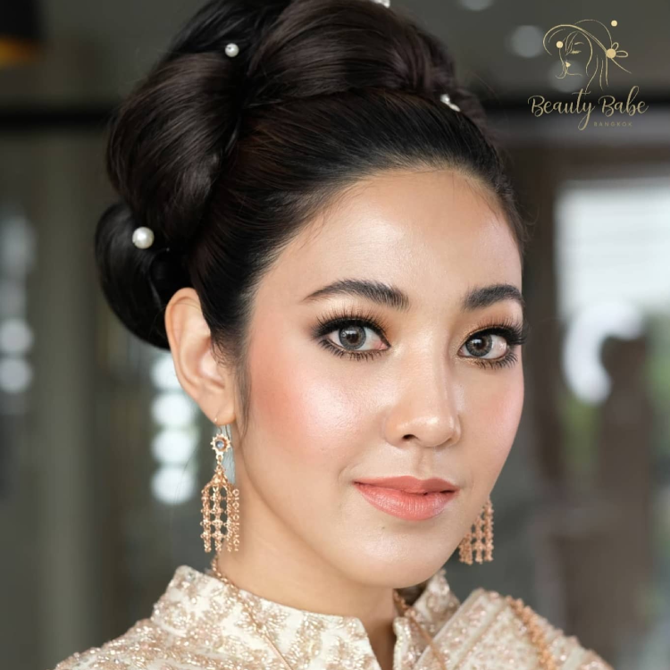 Beautyparadisebkk เราให้บริการด้านความงาม ทำเล็บ ต่อขนตา ฝังสีคิ้ว ฝังสีปาก แก้ไขความบกพร่องด้วยการสักเพื่อความงาม โดยผู้เชี่ยวชาญประสบการณ์กว่า 10 ปี