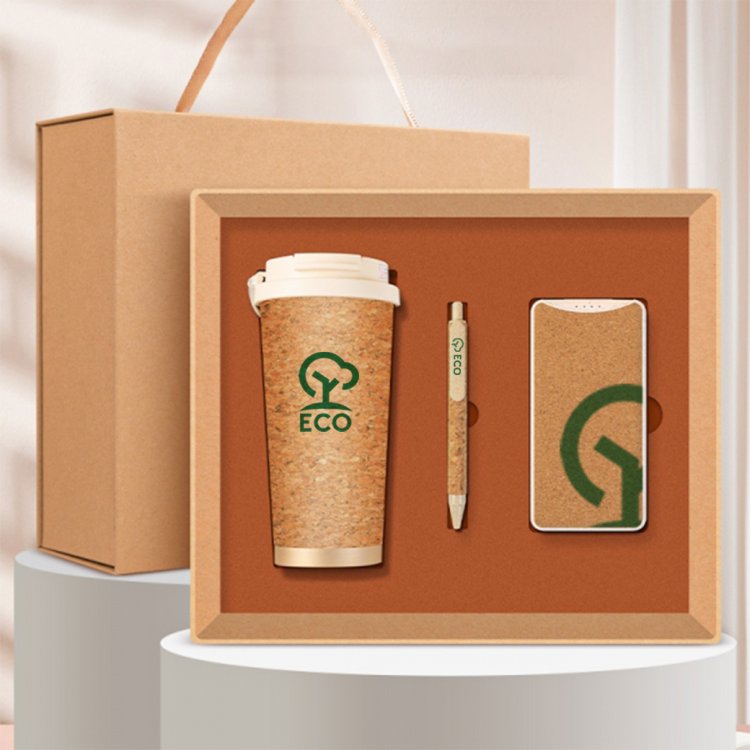 Giftsetพรีเมี่ยม สั่งผลิตพร้อมสกรีนหรือพิมพ์โลโก้บริษัท เหมาะสำหรับมอบในโอกาสสำคัญต่างๆ ขององค์กรที่มีระดับ