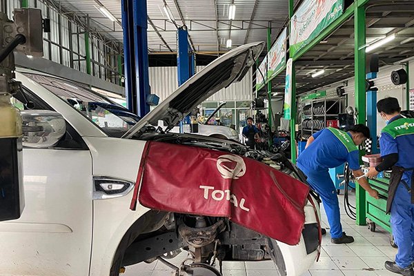 เปลี่ยนน้ำมันเครื่องไทร์พลัส