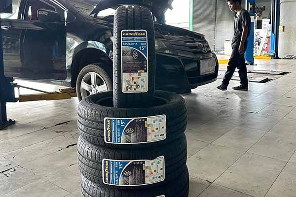 เปลี่ยนยาง goodyear