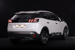 PEUGEOT 3008 SUV 