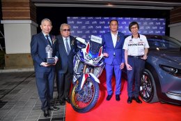 All New Honda Africa Twin คว้ารางวัล MOTORCYCLE OF THE YEAR 2020