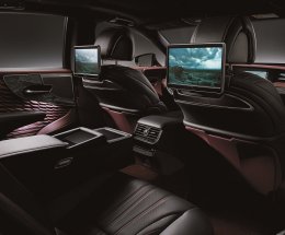 เลกซัสกรุ๊ป เปิดตัว Lexus UX 300e , Lexus LS และ Lexus IS