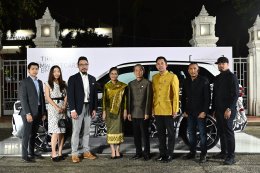 เผยโฉม บีเอ็มดับเบิลยู X5 พร้อมศิลปะลายไทยสมัยใหม่ เพื่อฉลอง 70 ปีความสัมพันธ์ไทย-ลาว