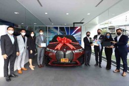 BMW_iX_First_Delivery