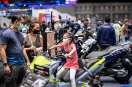 “บางกอก มอเตอร์โชว์” ยอดจองรถเพิ่มขึ้นกว่าปีที่ผ่านมาสูงถึง 50% ค่ายรถอัดแคมเปญเร่งยอดขาย