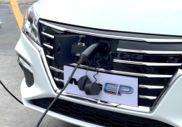 เอ็มจี หนุน PEA และบางจาก เปิดสถานีชาร์จรถยนต์พลังงานไฟฟ้า